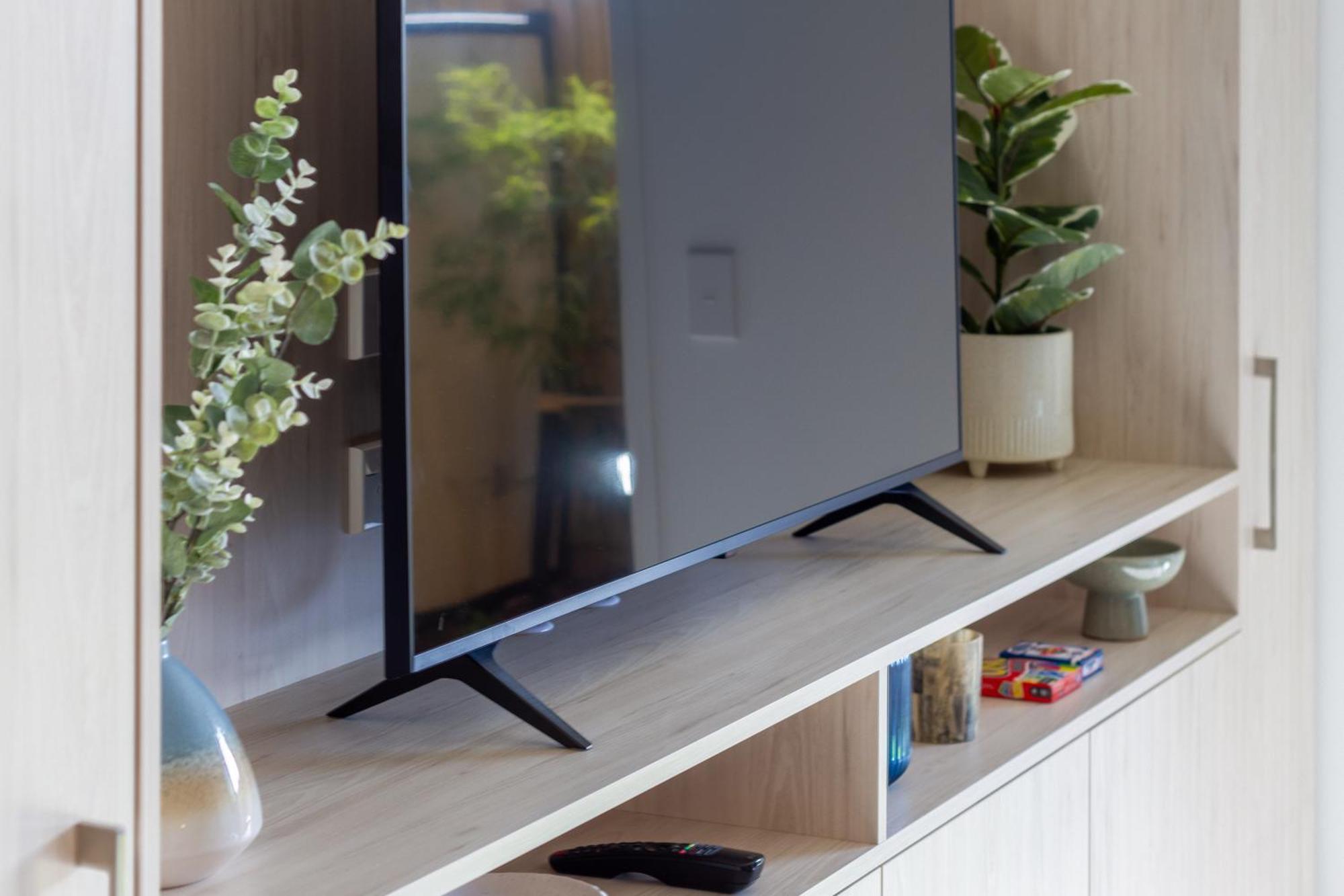 Downtown Delight: Studio At 8 Wilmer With Backyard Christchurch Eksteriør bilde